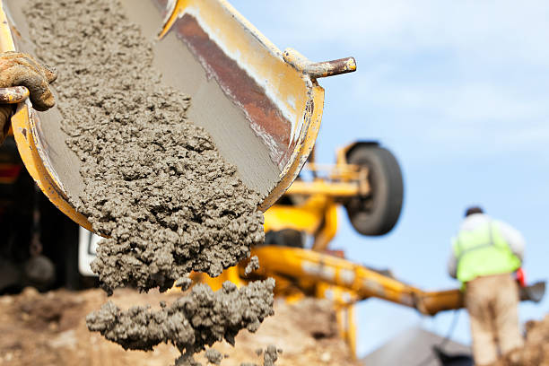 Best Commercial Concrete Contractor  in Walnut Creek, OH
